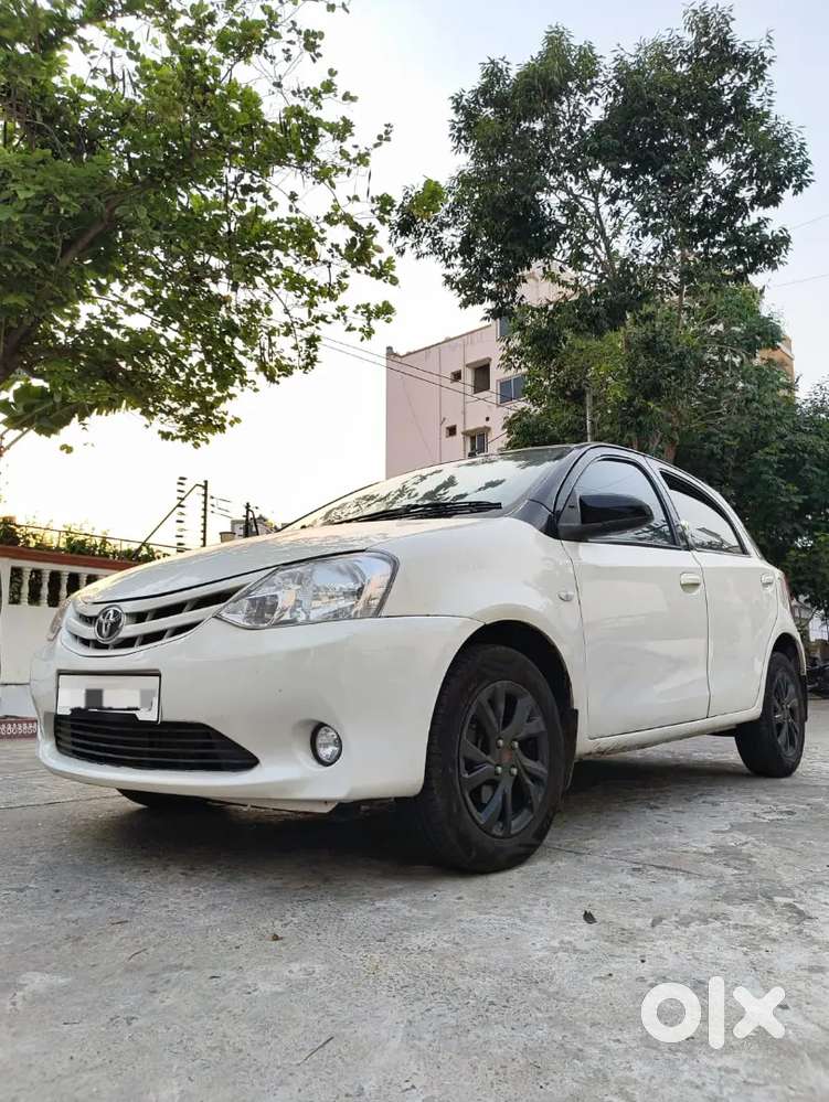 Toyota Etios Liva 2011