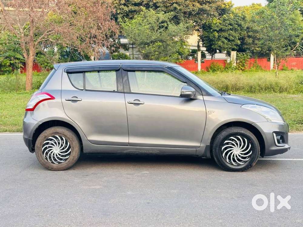 Maruti Suzuki Swift 1.2 Vxi (o), 2017, Petrol