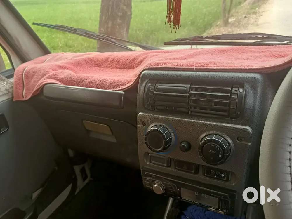 Mahindra Buloro