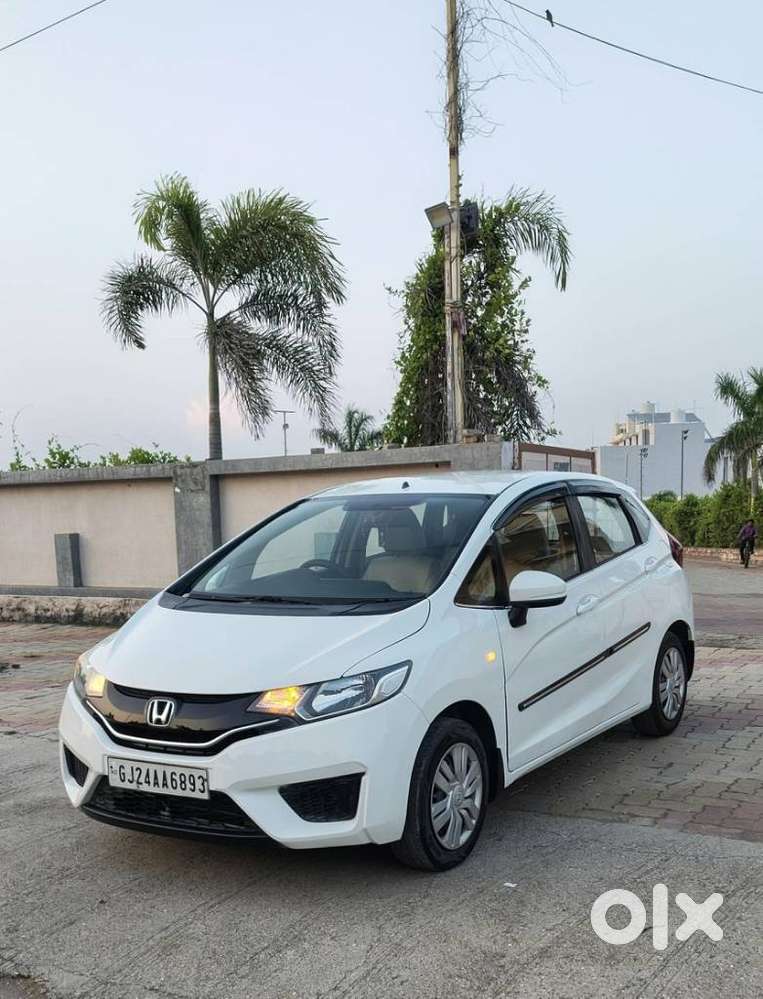 Honda Jazz S Mt I-vtec, 2017, Cng & Hybrids