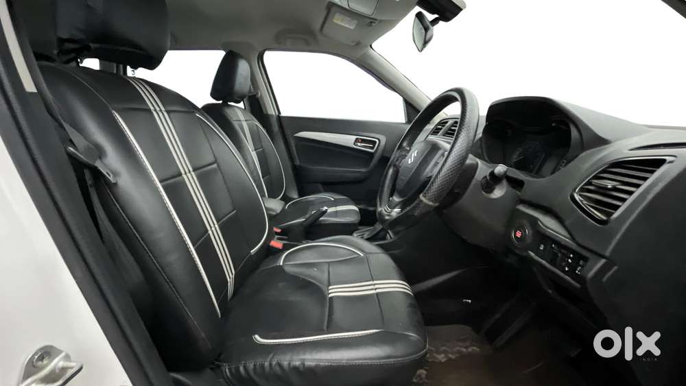 Maruti Suzuki Vitara Brezza 1.5 Zxi Plus At, 2022, Petrol