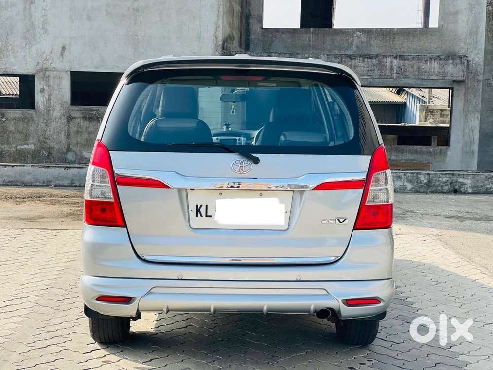 Toyota Innova Diesel 2015