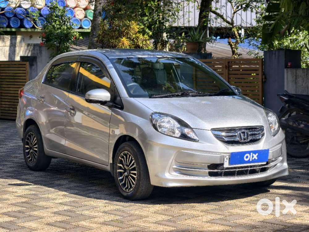 Honda Amaze, 2015, Petrol