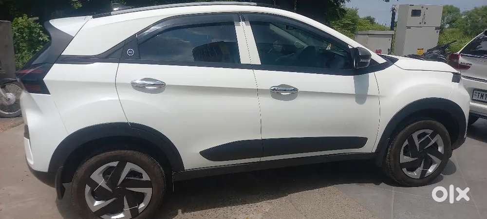 Tata Nexon 2024 Petrol