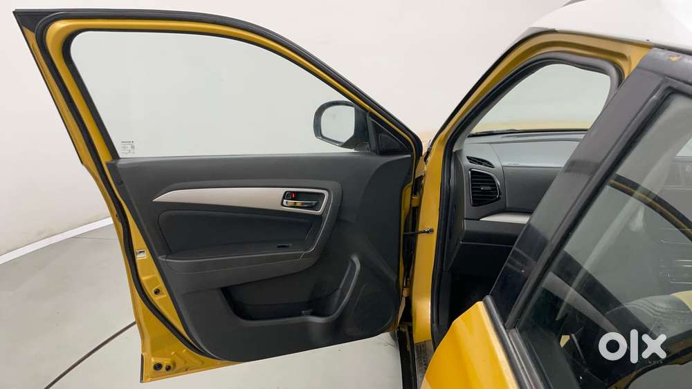 Maruti Suzuki Vitara Brezza Zdi+ Dual Tone Mt, 2017, Diesel