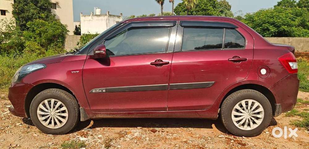Maruti Suzuki Swift Dzire Amt Vxi, 2017, Petrol