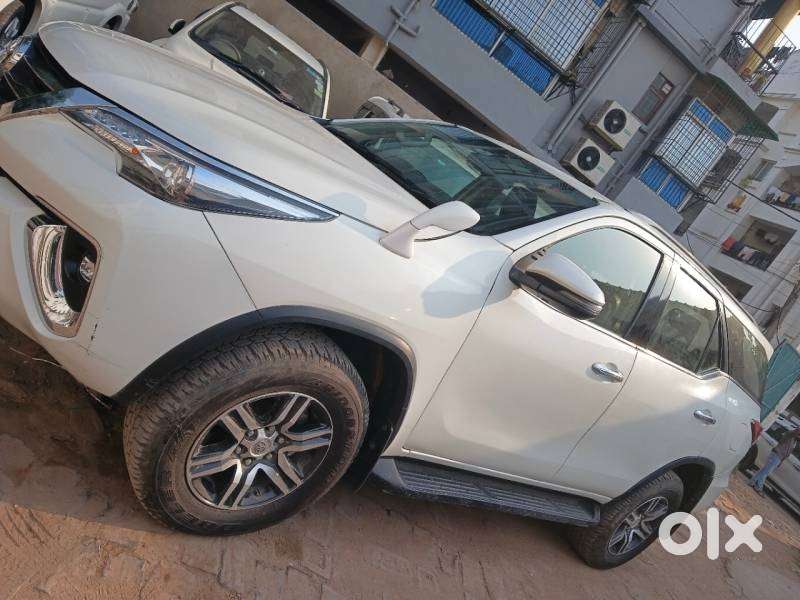 Toyota Fortuner 4x2 Mt 2.8 Diesel, 2020, Diesel