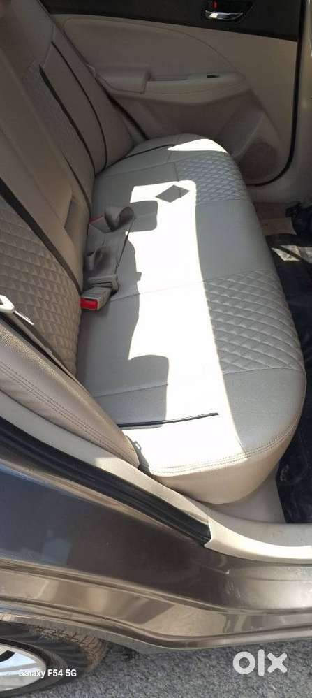 Maruti Suzuki Dzire 1.2 Vxi Cng, 2024, Cng & Hybrids