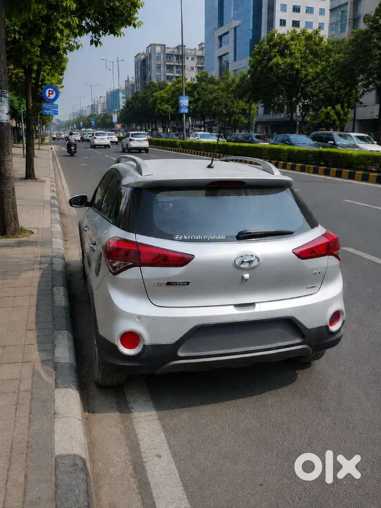 I20 Active Silky Silver