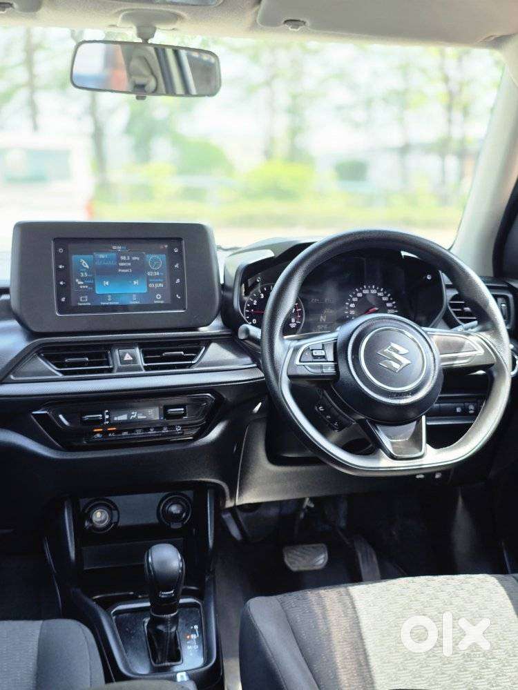 Maruti Suzuki Swift Vxi Optional, 2024, Petrol