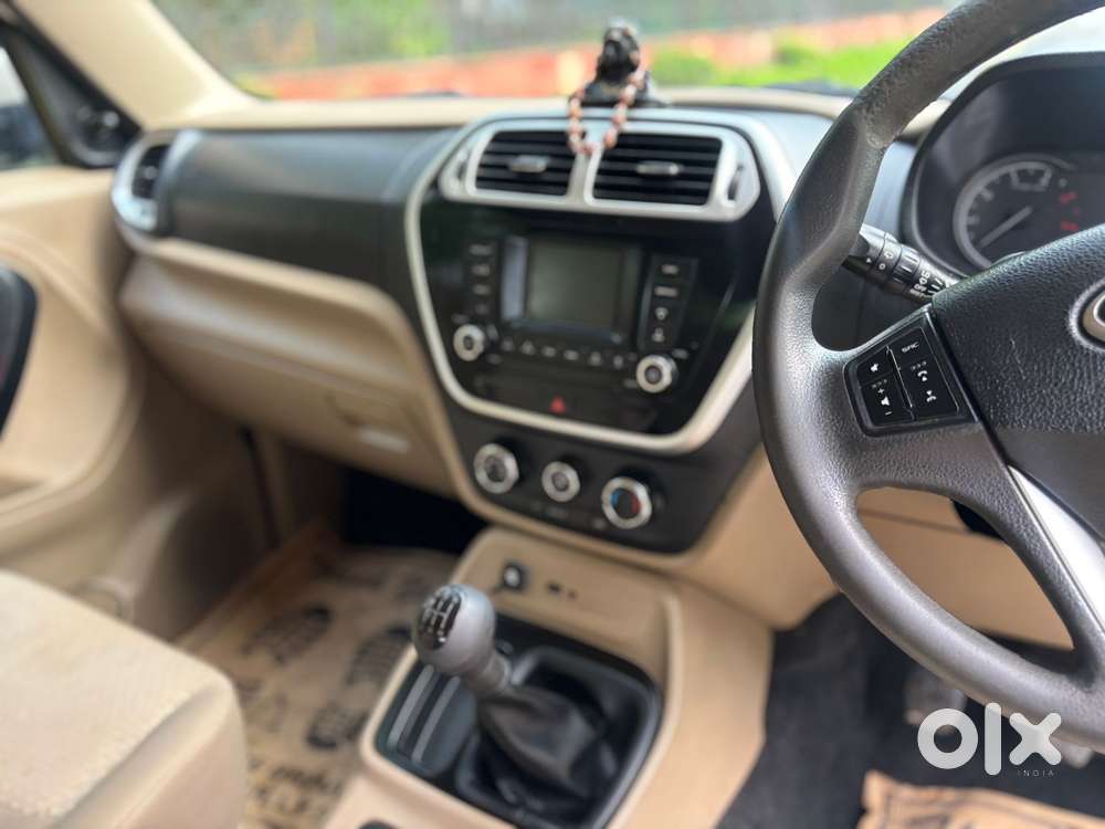 Mahindra Bolero Neo 1.5 N8, 2022, Diesel