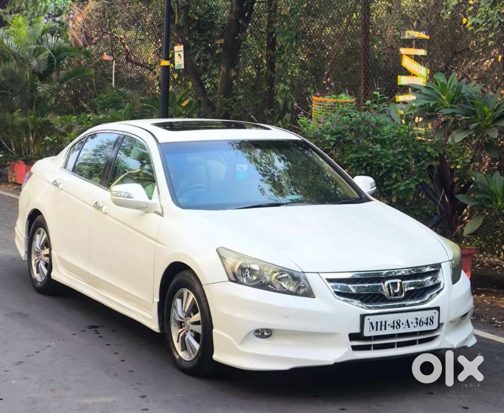 Honda Accord 2.4 Elegance Automatic, 2012, Petrol