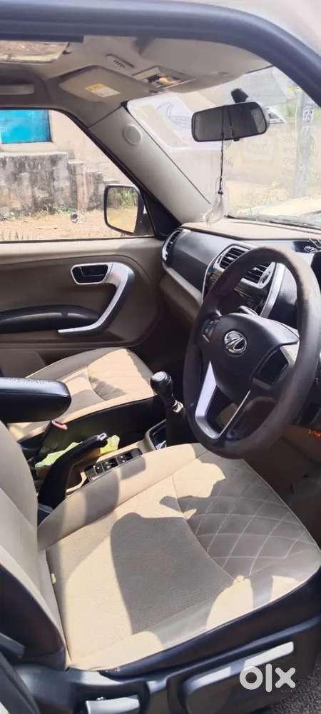 Mahindra Tuv 300 Plus 2019 Diesel 200000 Km Driven