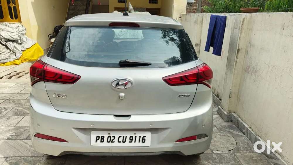 Hyundai Elite I20 2015 Petrol 60000 Km Driven