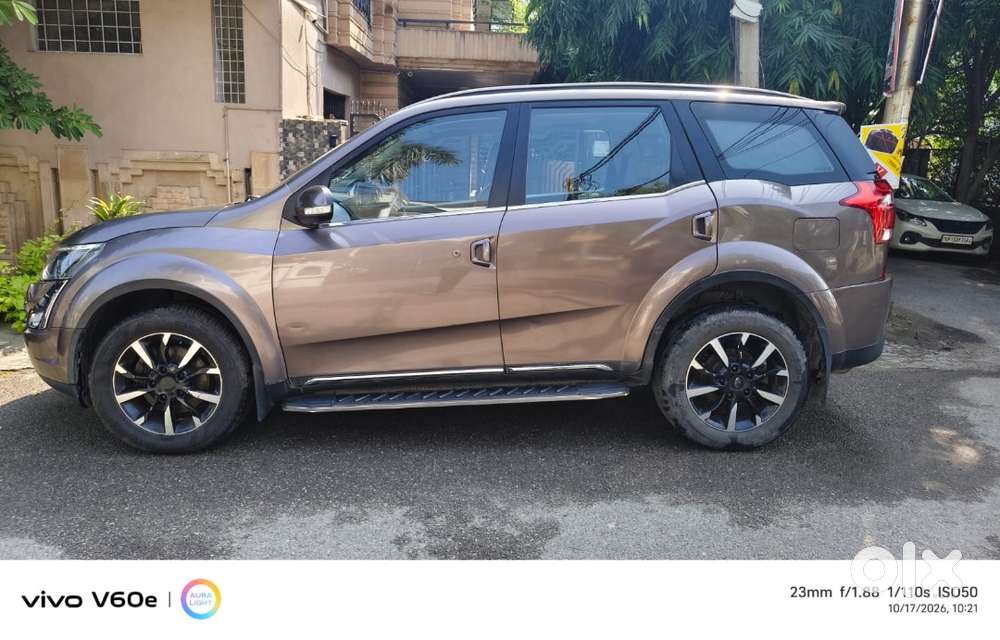 Mahindra Xuv500 Diesel W11(o) At 2019