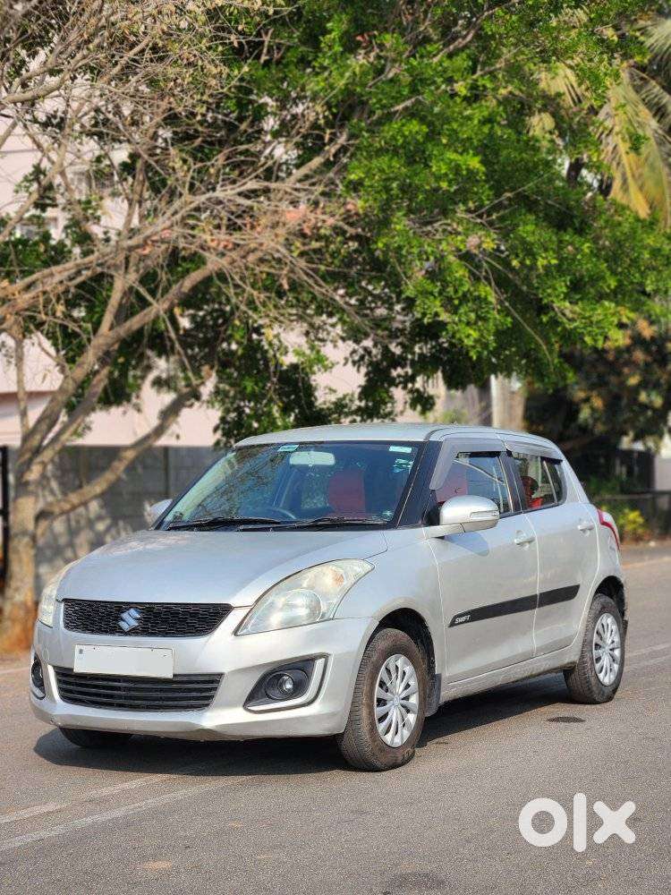 Maruti Suzuki Swift Vxi, 2015, Petrol