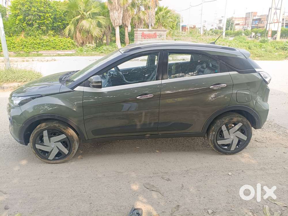 Tata Nexon 1.2 Revotron Xm Plus (s), 2023, Petrol