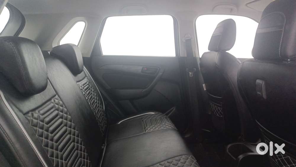 Maruti Suzuki Vitara Brezza 1.5 Vxi At, 2021, Petrol