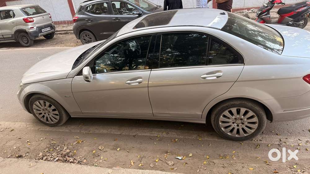 Mercedes-benz C-class 2011 Petrol Good Condition