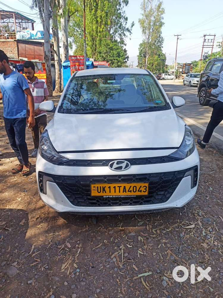 Hyundai Aura Petrol Manual 2025
