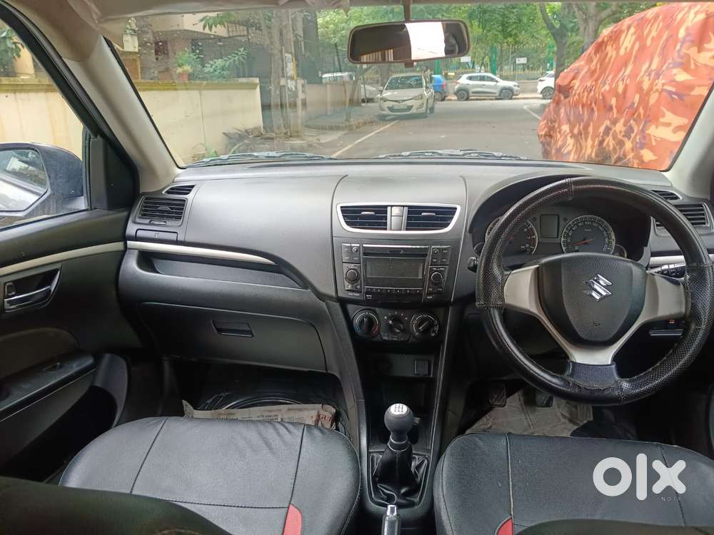Maruti Suzuki Swift Vxi 1.2 Abs Bs-iv, 2015, Petrol