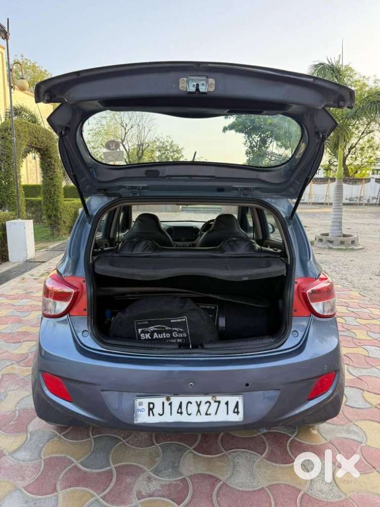 Hyundai Grand I10 2013-2016 At Sportz, 2014, Cng & Hybrids