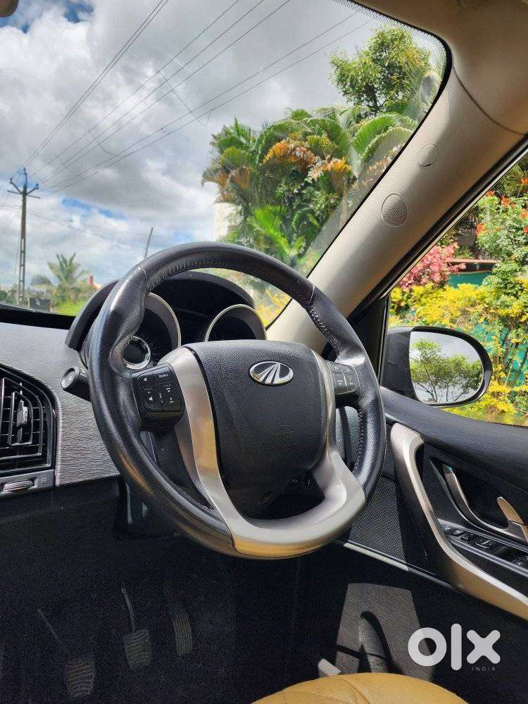 Mahindra Xuv500 W9, 2019, Diesel