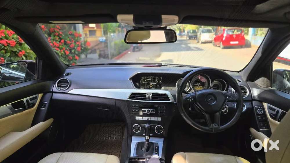 Mercedes C Class 1st Owner Diesal Sunroof Xuv I20 Bmw Audi Rapid Vento