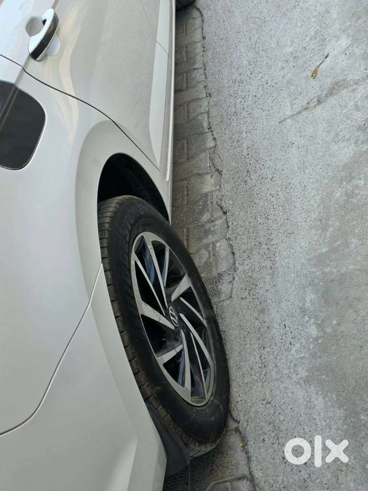 Volkswagen Virtus 1.0 Topline Tsi, 2023, Petrol