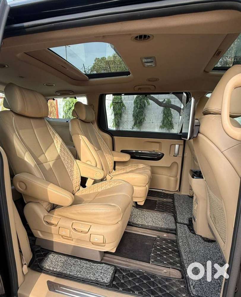 Kia Carnival Limousine Plus 7 Str, 2022, Diesel
