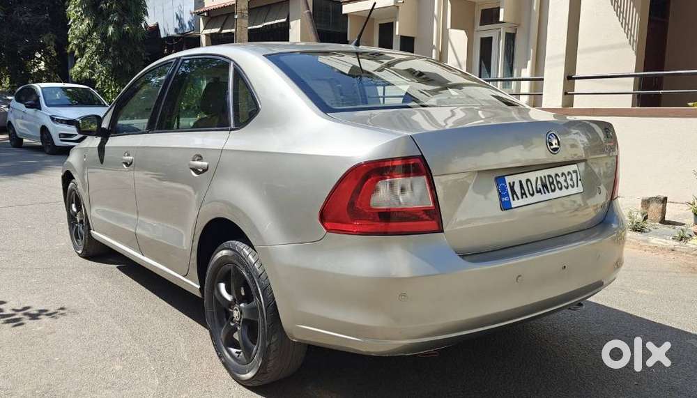 Skoda Rapid 1.5 Tdi Cr Elegance Plus, 2013, Diesel