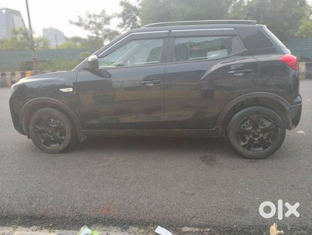 Mahindra Xuv300 W6, 2023, Petrol
