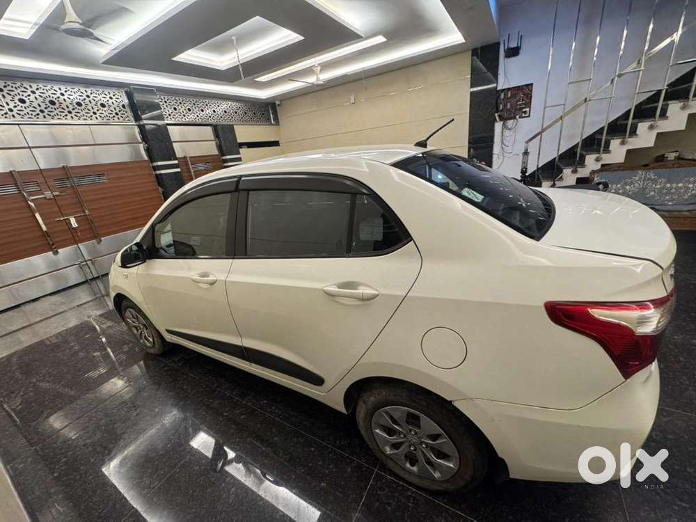 Hyundai Xcent 2017 Petrol Well Maintained