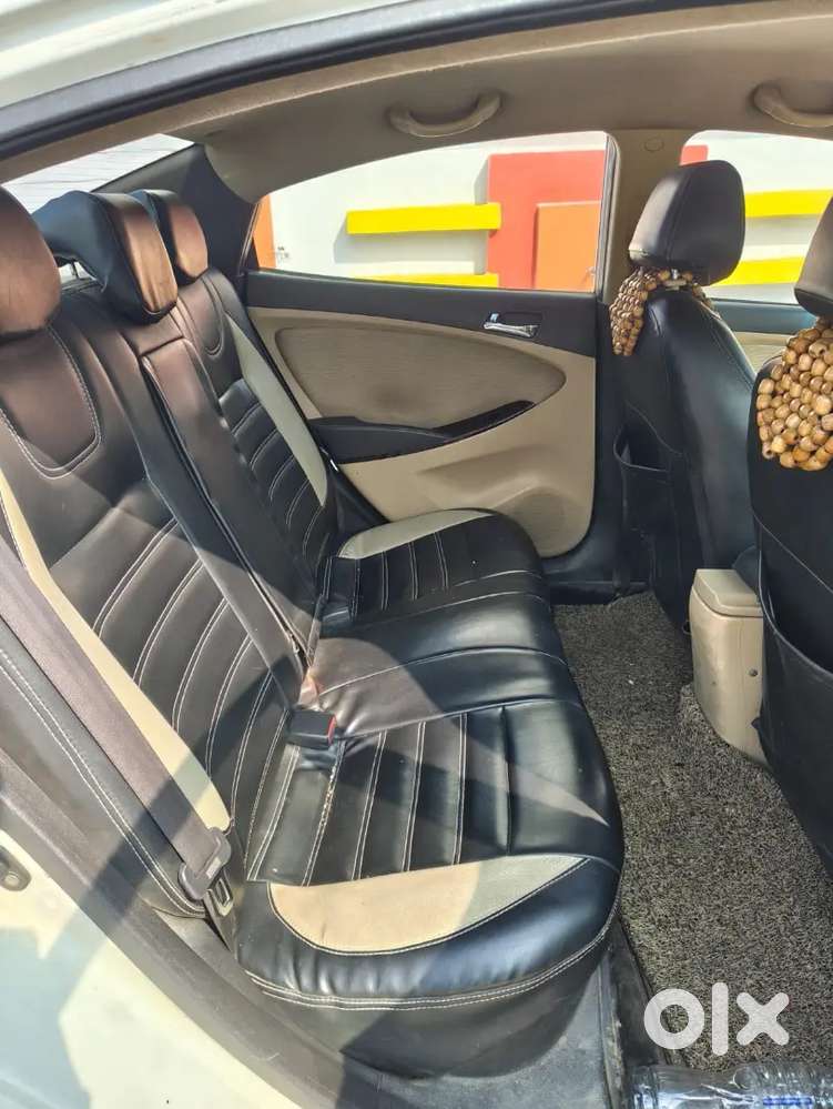 Hyundai Verna Fluidic 1.6 Crdi Sx