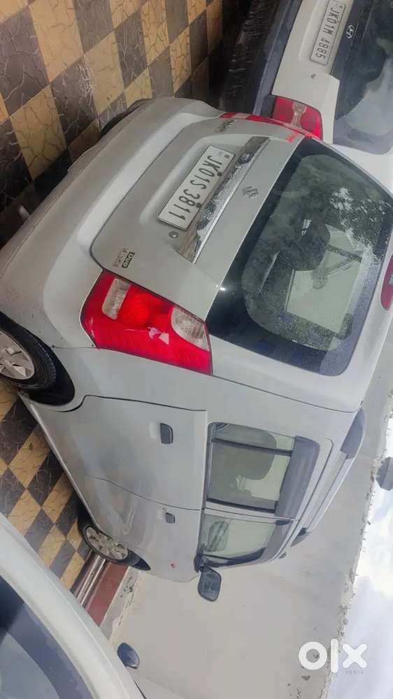 Maruti Suzuki Wagon R Lxi 2012
