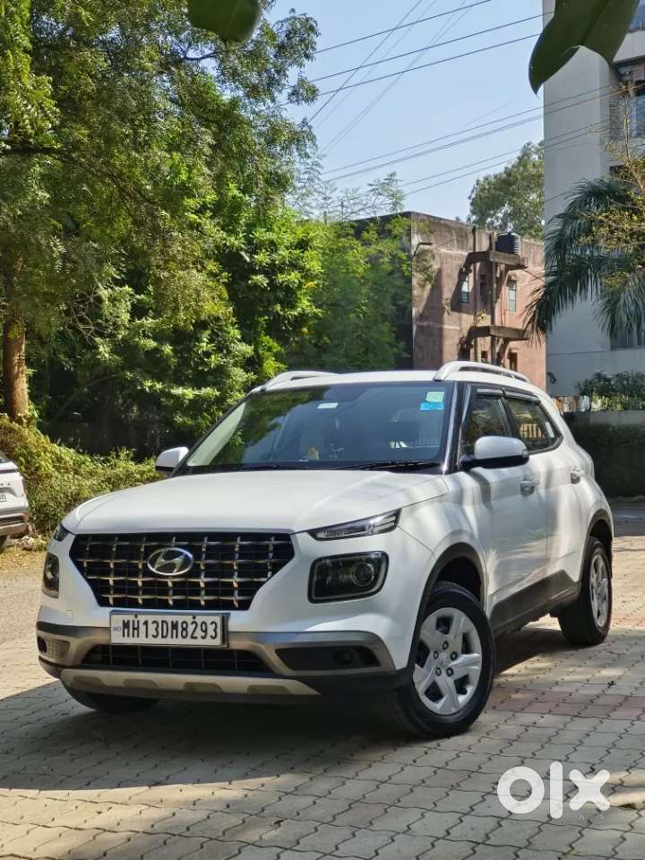 Hyundai Venue 1.2 S Plus, 2021, Petrol
