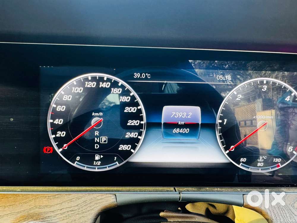 Mercedes-benz E-class Expression E 220 D, 2023, Diesel