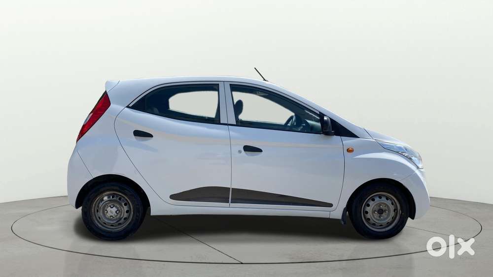 Hyundai Eon Era+ Se, 2017, Petrol