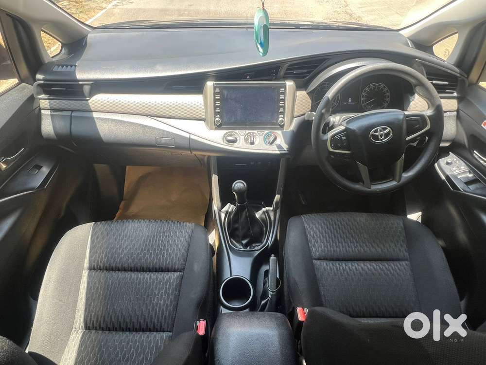 Toyota Innova Crysta 2.4 G Mt, 2022, Diesel