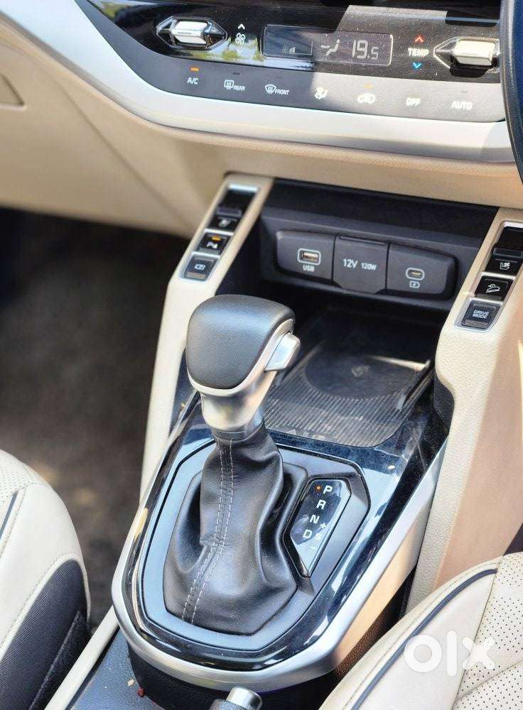 Kia Carens 1.5 Luxury Plus Diesel At 7 Str, 2022, Diesel