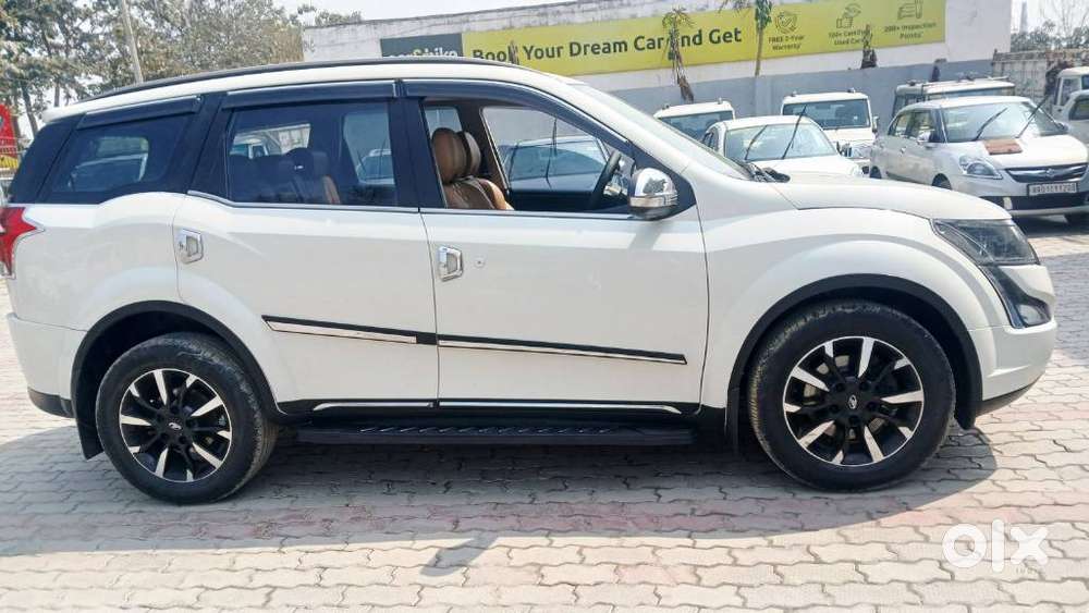 Mahindra Xuv500 W11, 2018