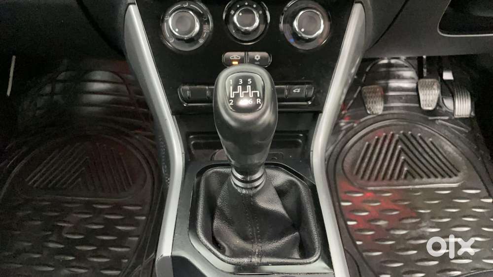 Tata Nexon 1.2 Revotron Xm (s), 2022, Cng & Hybrids