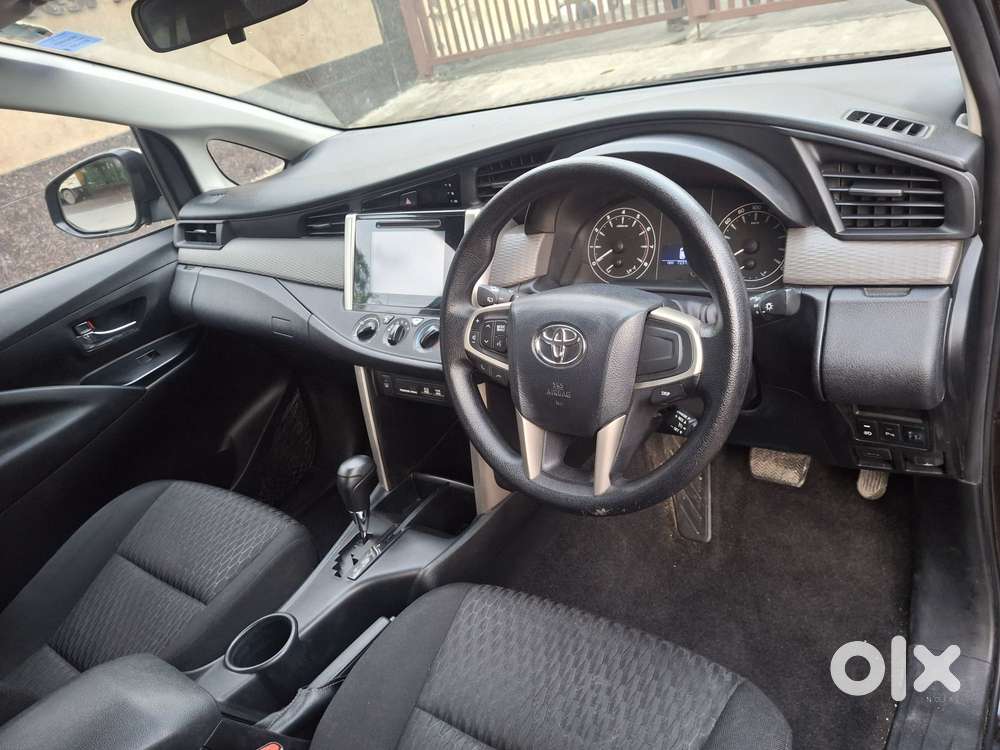 Toyota Innova Crysta 2.7 Gx At, 2020, Petrol