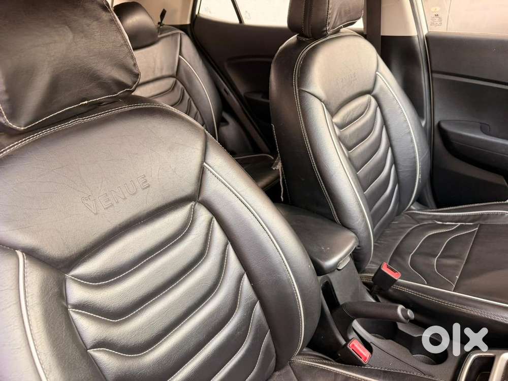 Hyundai Venue 2021 Cng & Hybrids Well Maintained