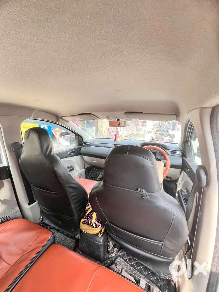 Renault Triber 1.0 Rxe 2024 Petrol