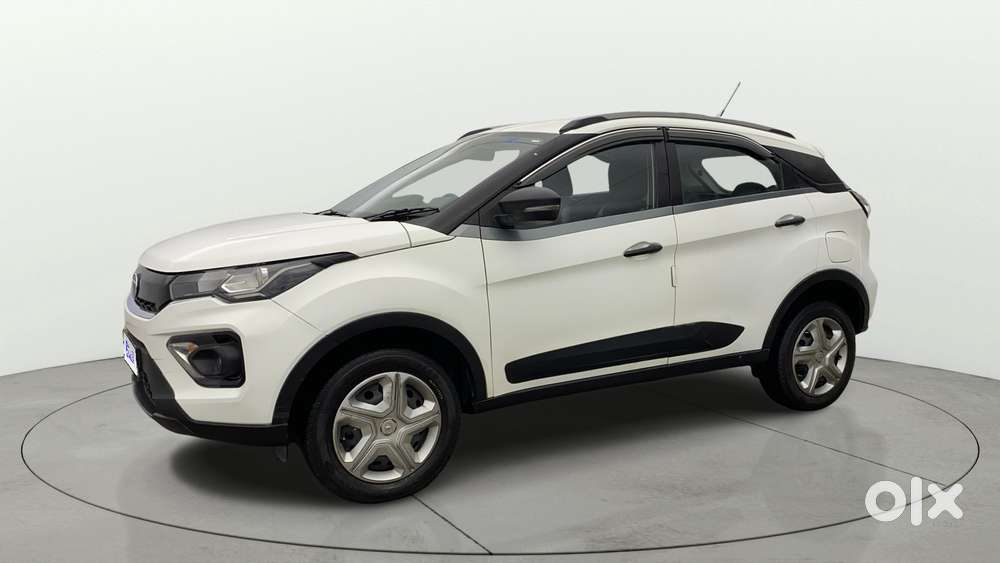 Tata Nexon 1.2 Revotron Xm, 2020, Petrol