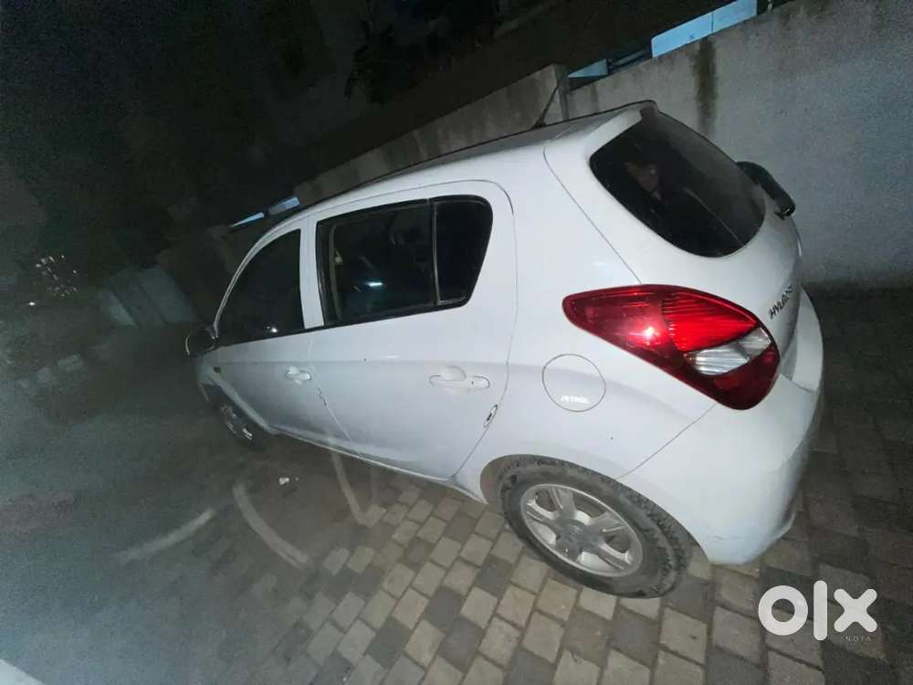 Hyundai I20 2009 Cng & Hybrids Well Maintained