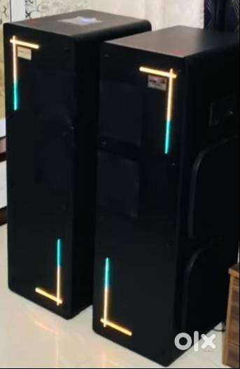 Double Tower + Woofer + High Bass.