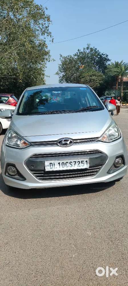 Hyundai Xcent 2015 Petrol 69560 Km Driven