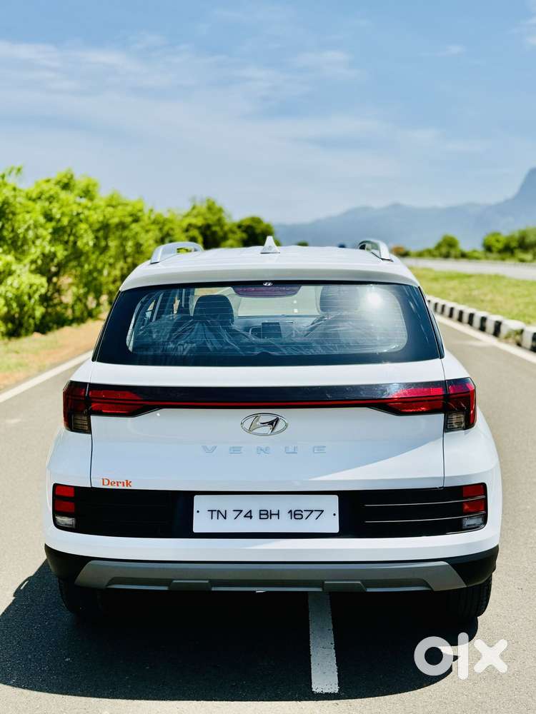 Hyundai Venue 1.2 S (o), 2025, Petrol